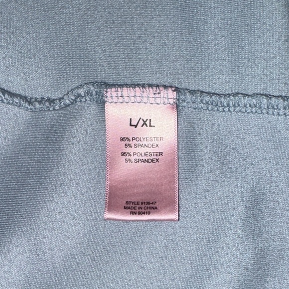 Juicy Couture Robe - Picture 5 of 5